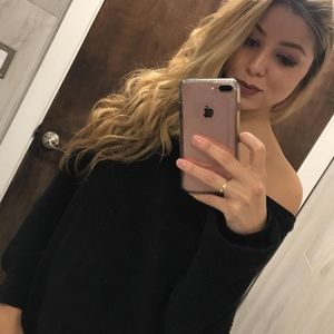 Meet your Posher, Daniela